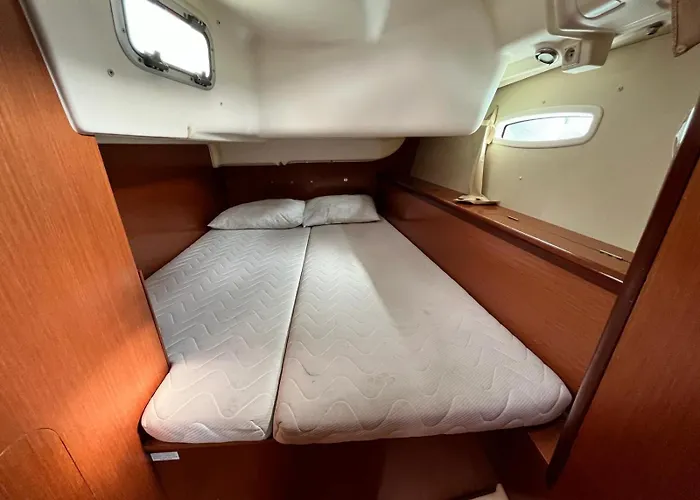 보트호텔 Lion Arslan *